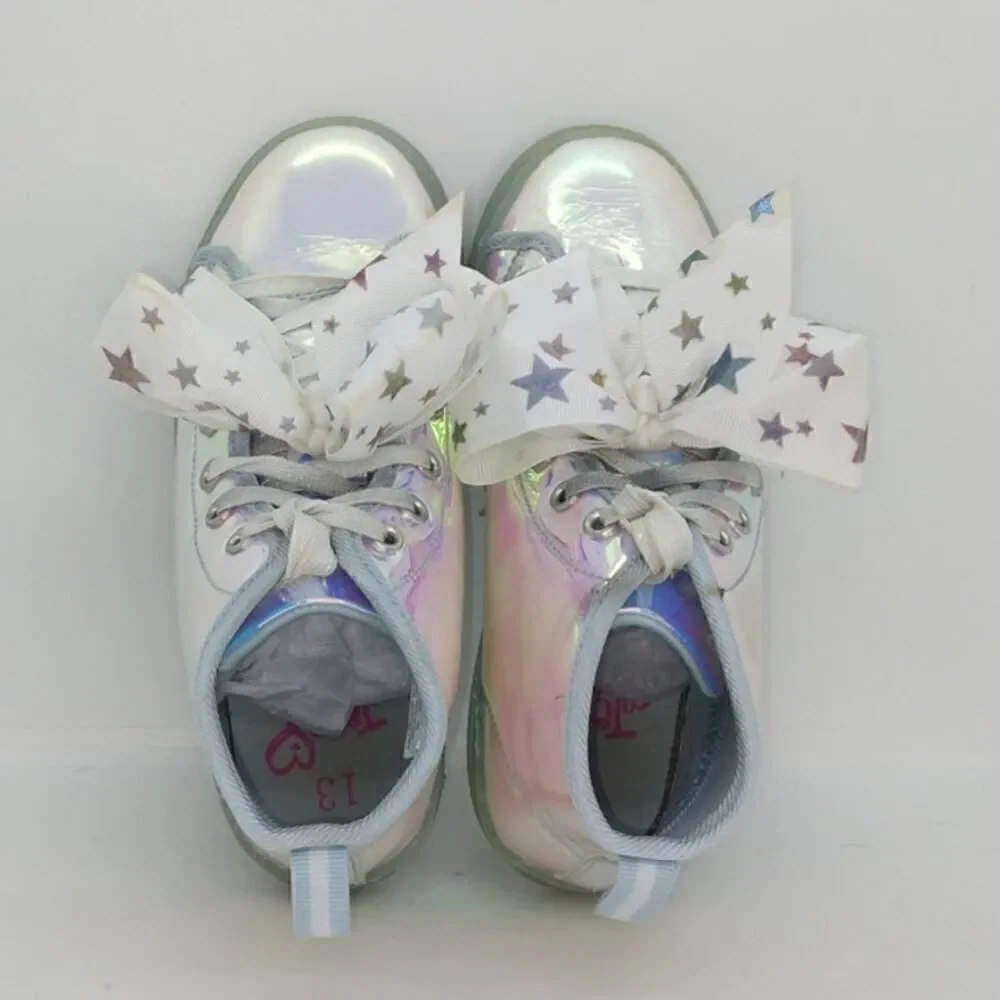 JoJo Siwa Designer Girls Pre-owned Translucent Silver w/Bow Sneakers - sz. 13_3